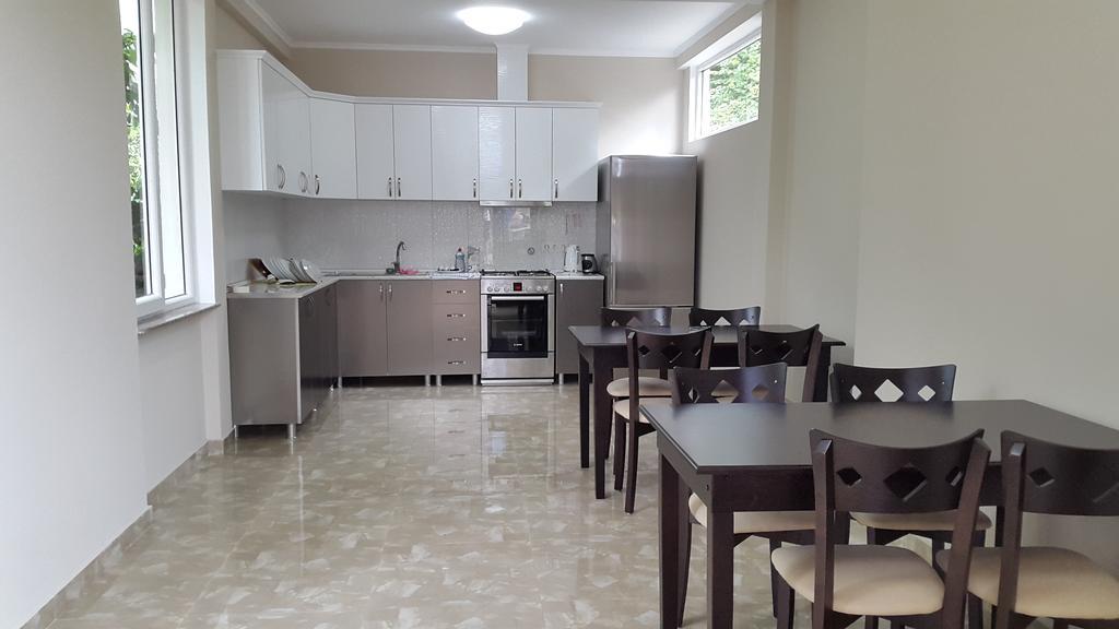 Lasha Guest House Makhinjauri Exterior photo